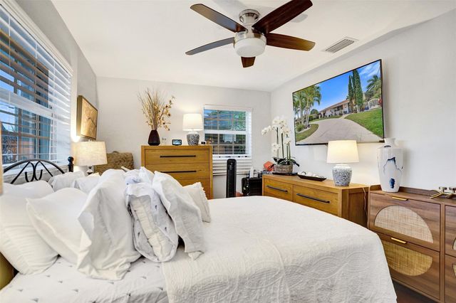 7680 NW 14th Street, Pembroke Pines, FL 33024