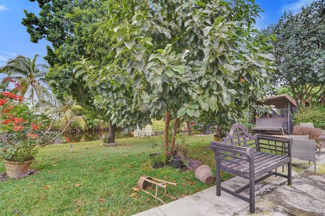 7680 NW 14th Street, Pembroke Pines, FL 33024