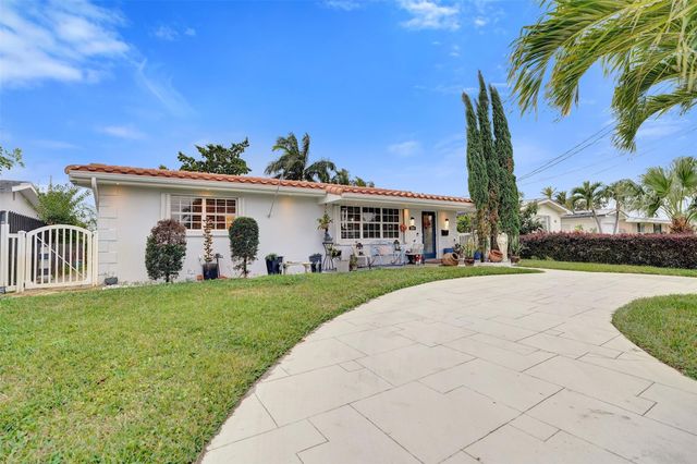 7680 NW 14th Street, Pembroke Pines, FL 33024