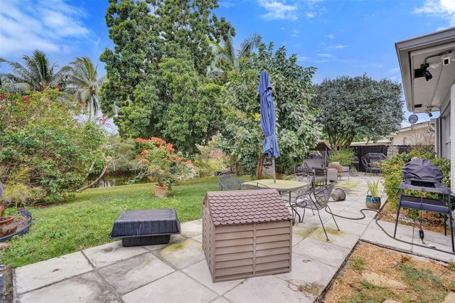 7680 NW 14th Street, Pembroke Pines, FL 33024