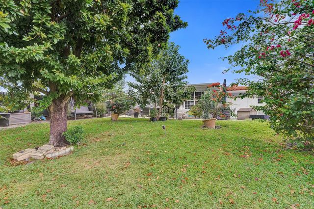 7680 NW 14th Street, Pembroke Pines, FL 33024