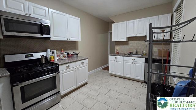 1116 West Maple Street, Allentown City, PA 18102