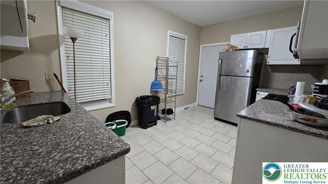 1116 West Maple Street, Allentown City, PA 18102