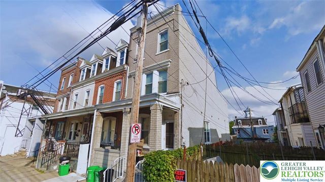 1116 West Maple Street, Allentown City, PA 18102