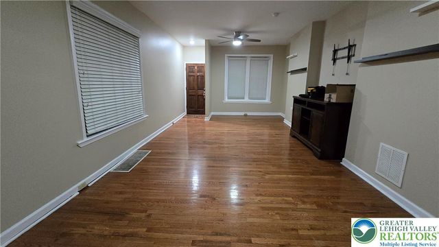 1116 West Maple Street, Allentown City, PA 18102