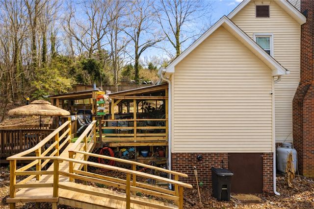 304 Willow Drive, Piedmont, SC 29673