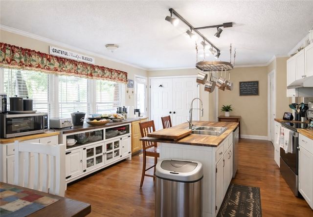 304 Willow Drive, Piedmont, SC 29673