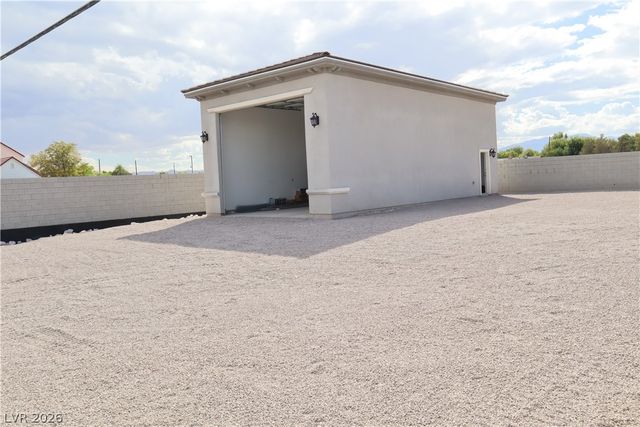 197 East Shelbourne Avenue, Las Vegas, NV 89123