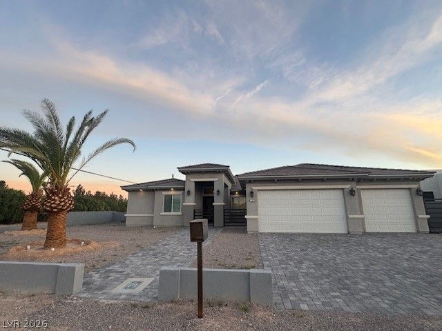 197 East Shelbourne Avenue, Las Vegas, NV 89123