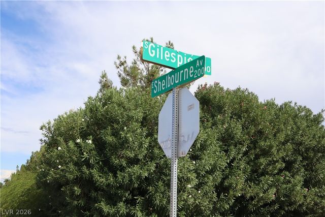 197 East Shelbourne Avenue, Las Vegas, NV 89123