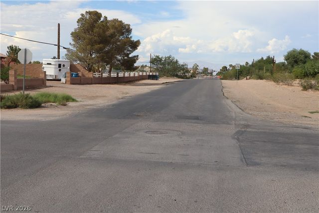 197 East Shelbourne Avenue, Las Vegas, NV 89123