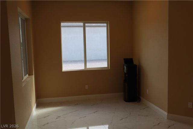 197 East Shelbourne Avenue, Las Vegas, NV 89123