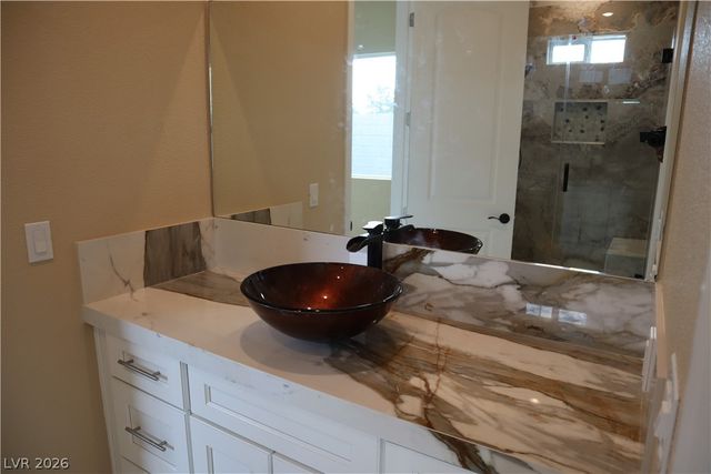 197 East Shelbourne Avenue, Las Vegas, NV 89123