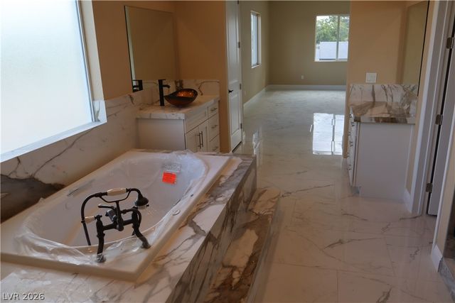 197 East Shelbourne Avenue, Las Vegas, NV 89123