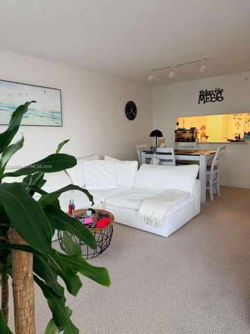 701 Brickell Key Blvd 1501, Miami, FL 33131