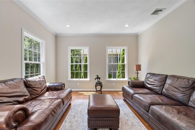 20 Nugent Lane, Reading, MA 01867