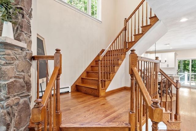 20 Nugent Lane, Reading, MA 01867
