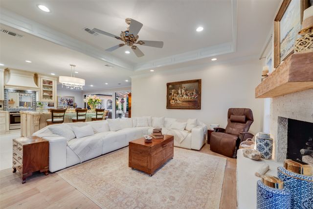 306 Blanco Circle, Southlake, TX 76092
