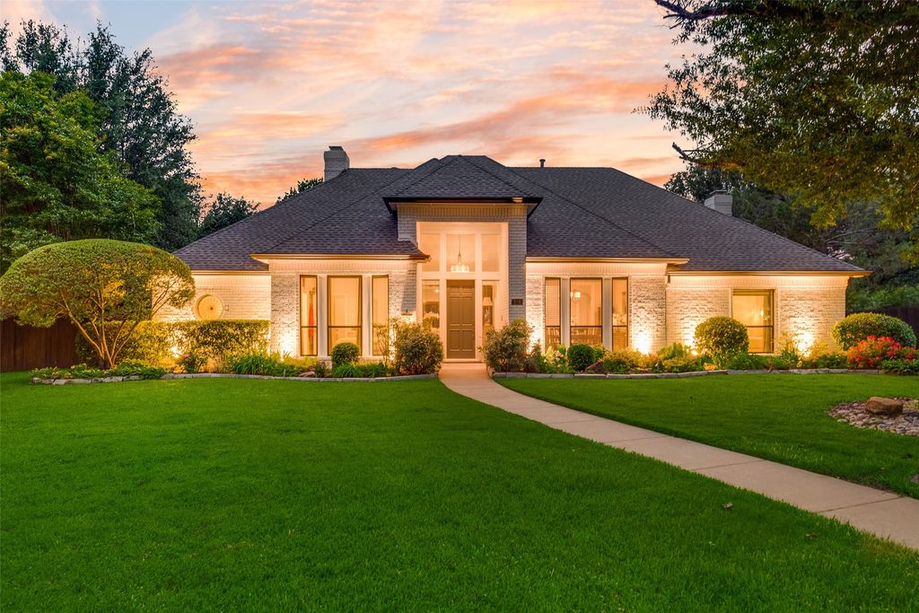 306 Blanco Circle, Southlake, TX 76092