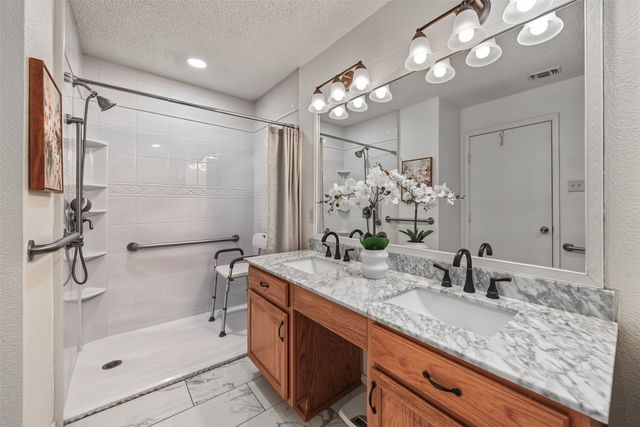 334 Dalhart Drive, Weatherford, TX 76086
