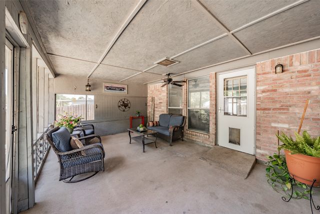 334 Dalhart Drive, Weatherford, TX 76086