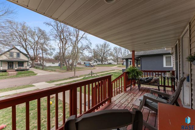 703 N Van Eps Ave, Sioux Falls, SD 57103