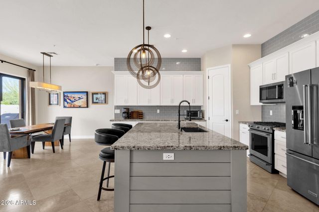 9718 E INGLEWOOD Circle, Mesa, AZ 85207