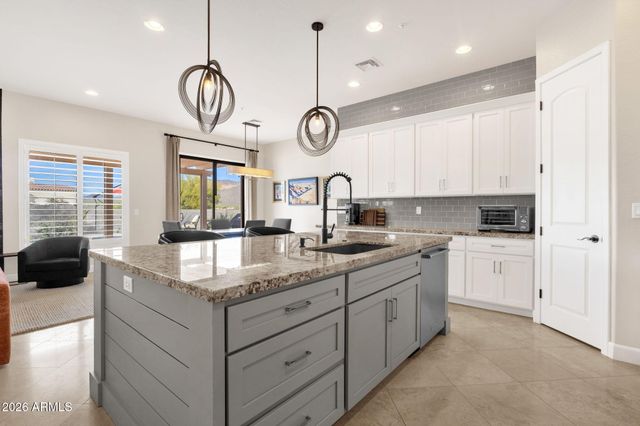 9718 E INGLEWOOD Circle, Mesa, AZ 85207