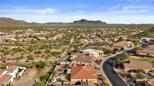 9718 E INGLEWOOD Circle, Mesa, AZ 85207