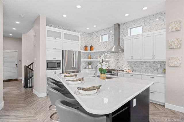 9615 Taylor River Circle, Littleton, CO 80125