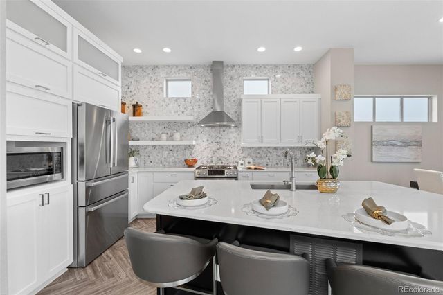 9615 Taylor River Circle, Littleton, CO 80125