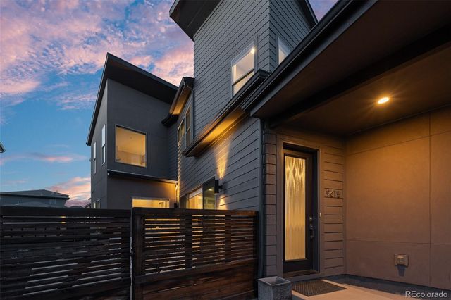 9615 Taylor River Circle, Littleton, CO 80125