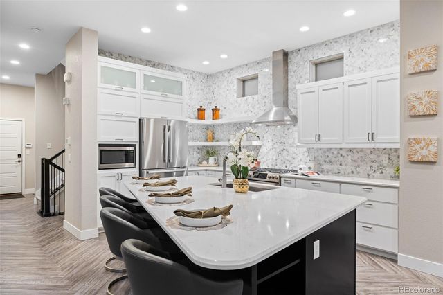 9615 Taylor River Circle, Littleton, CO 80125