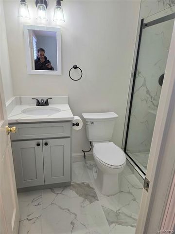 36117 Del Ray Drive, Sterling Heights, MI 48310