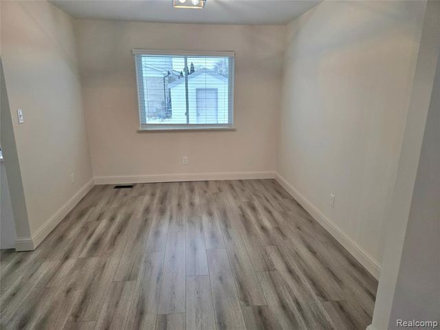 36117 Del Ray Drive, Sterling Heights, MI 48310