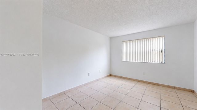 15600 SW 80th Street L-202, Miami, FL 33193