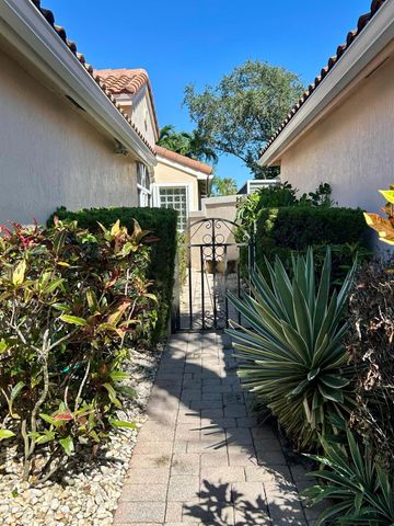 5193 Corbel Lake Way, Boynton Beach, FL 33437