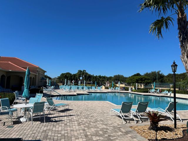 5193 Corbel Lake Way, Boynton Beach, FL 33437