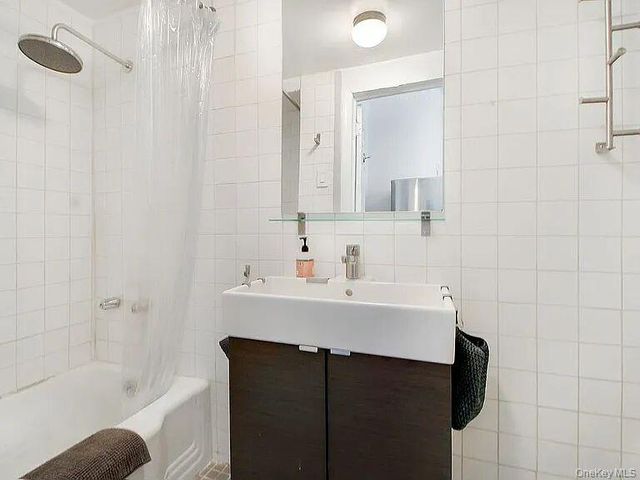 181 Irving Avenue, Brooklyn, NY 11237