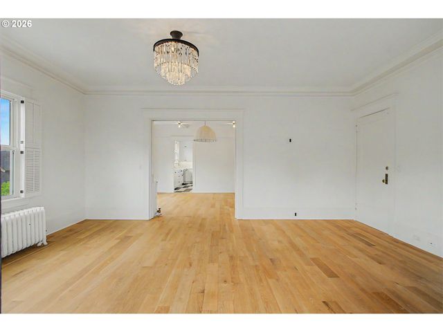 2387 Nw NORTHRUP St 9, Portland, OR 97210