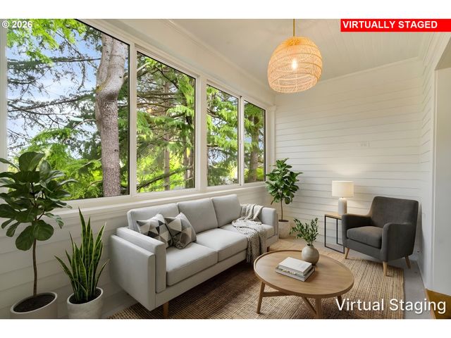 2387 Nw NORTHRUP St 9, Portland, OR 97210