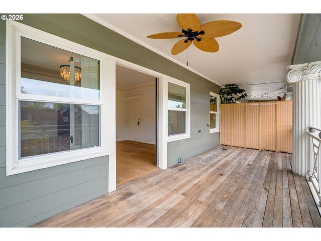 2387 Nw NORTHRUP St 9, Portland, OR 97210