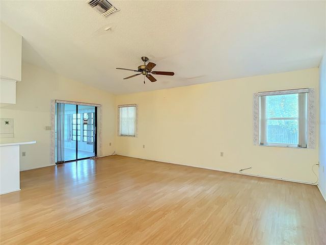 7622 CLOVIS COURT, New Port Richey, FL 34653