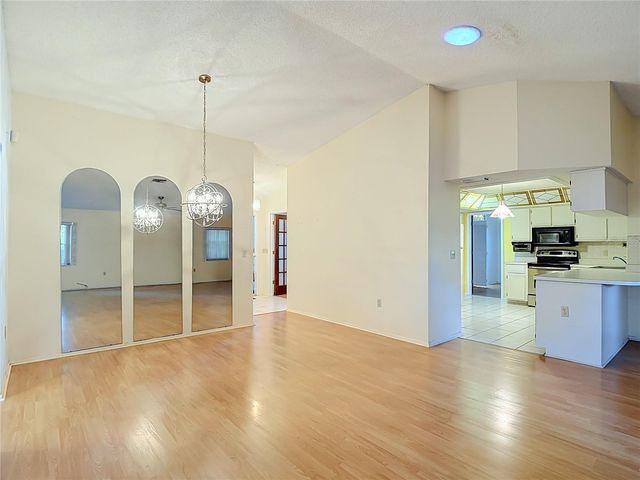 7622 CLOVIS COURT, New Port Richey, FL 34653