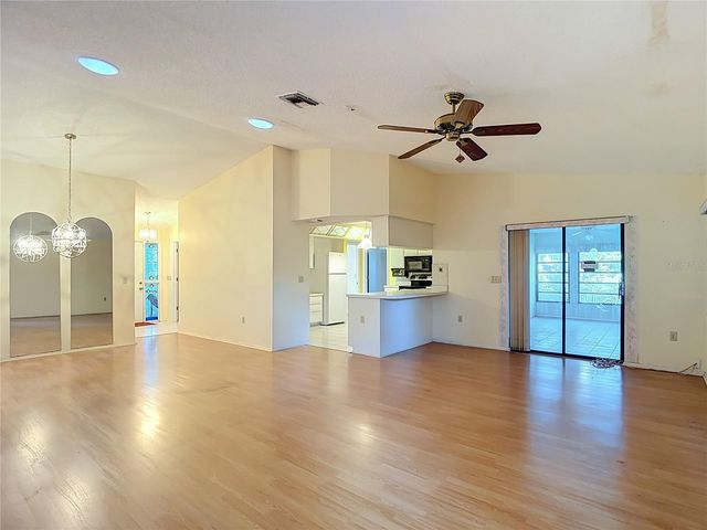 7622 CLOVIS COURT, New Port Richey, FL 34653