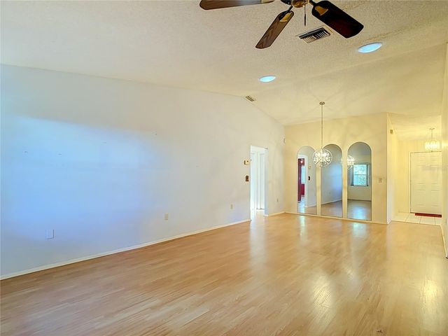 7622 CLOVIS COURT, New Port Richey, FL 34653