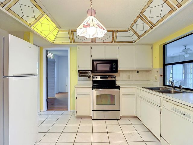 7622 CLOVIS COURT, New Port Richey, FL 34653
