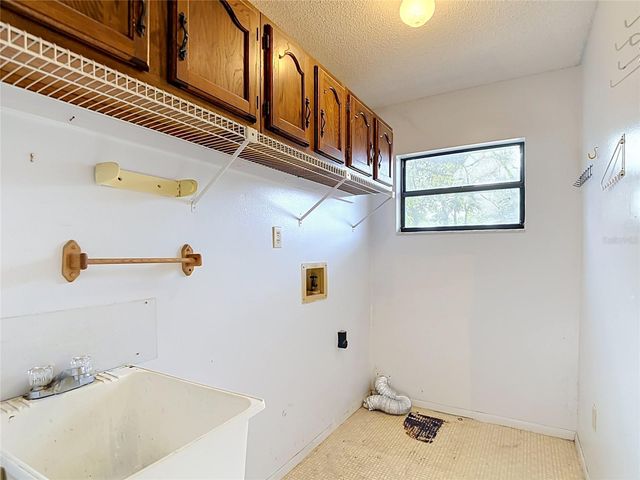 7622 CLOVIS COURT, New Port Richey, FL 34653
