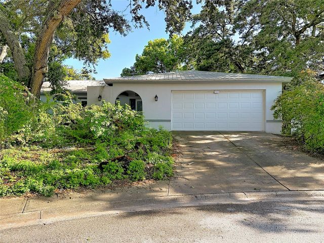 7622 CLOVIS COURT, New Port Richey, FL 34653