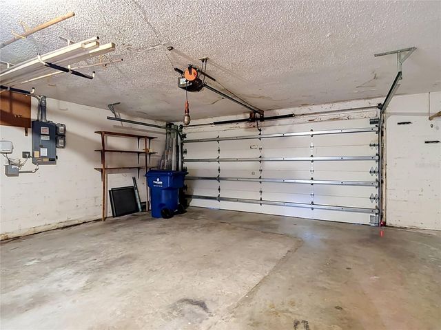 7622 CLOVIS COURT, New Port Richey, FL 34653